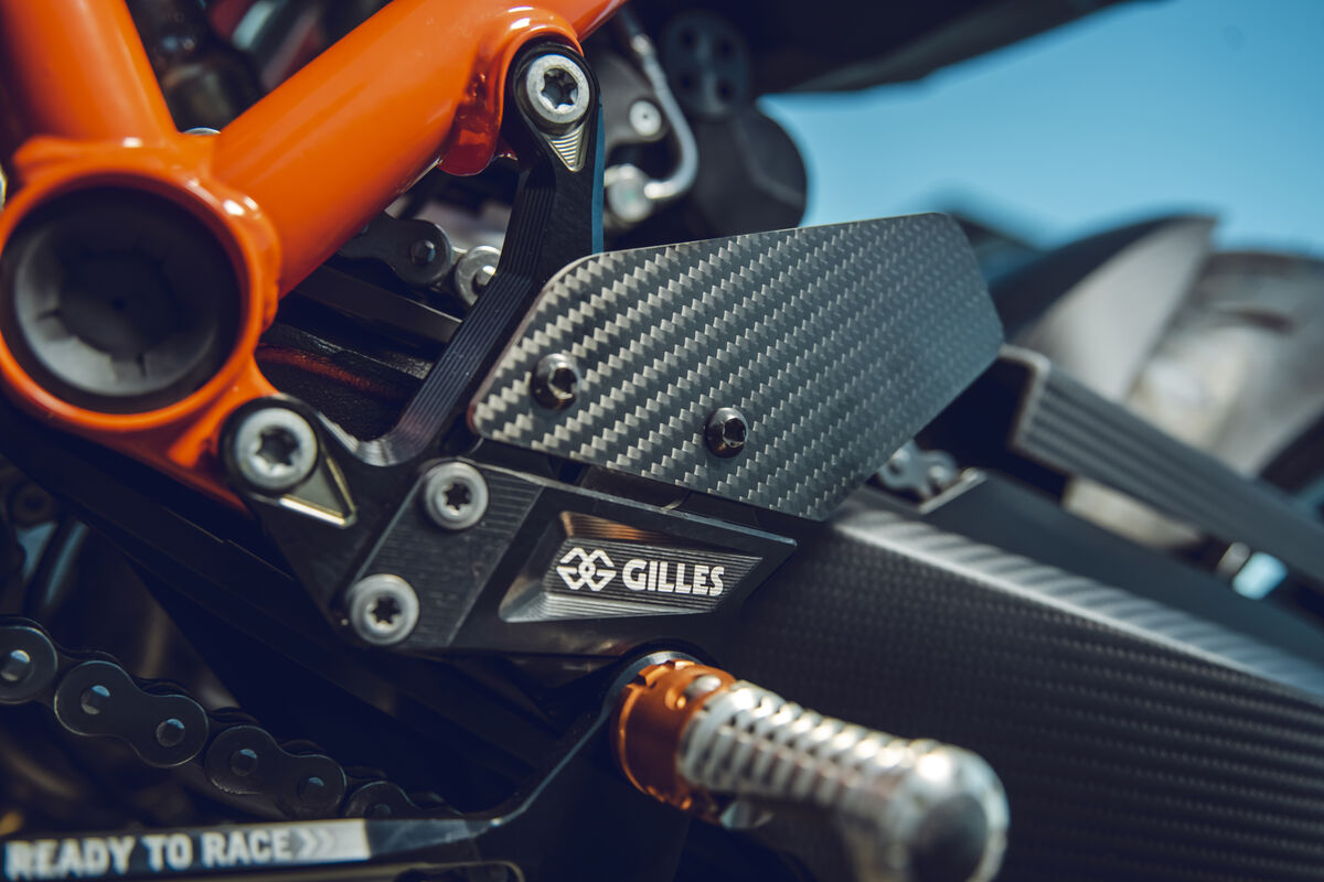 KTM Duke 1390 Super Duke R EVO