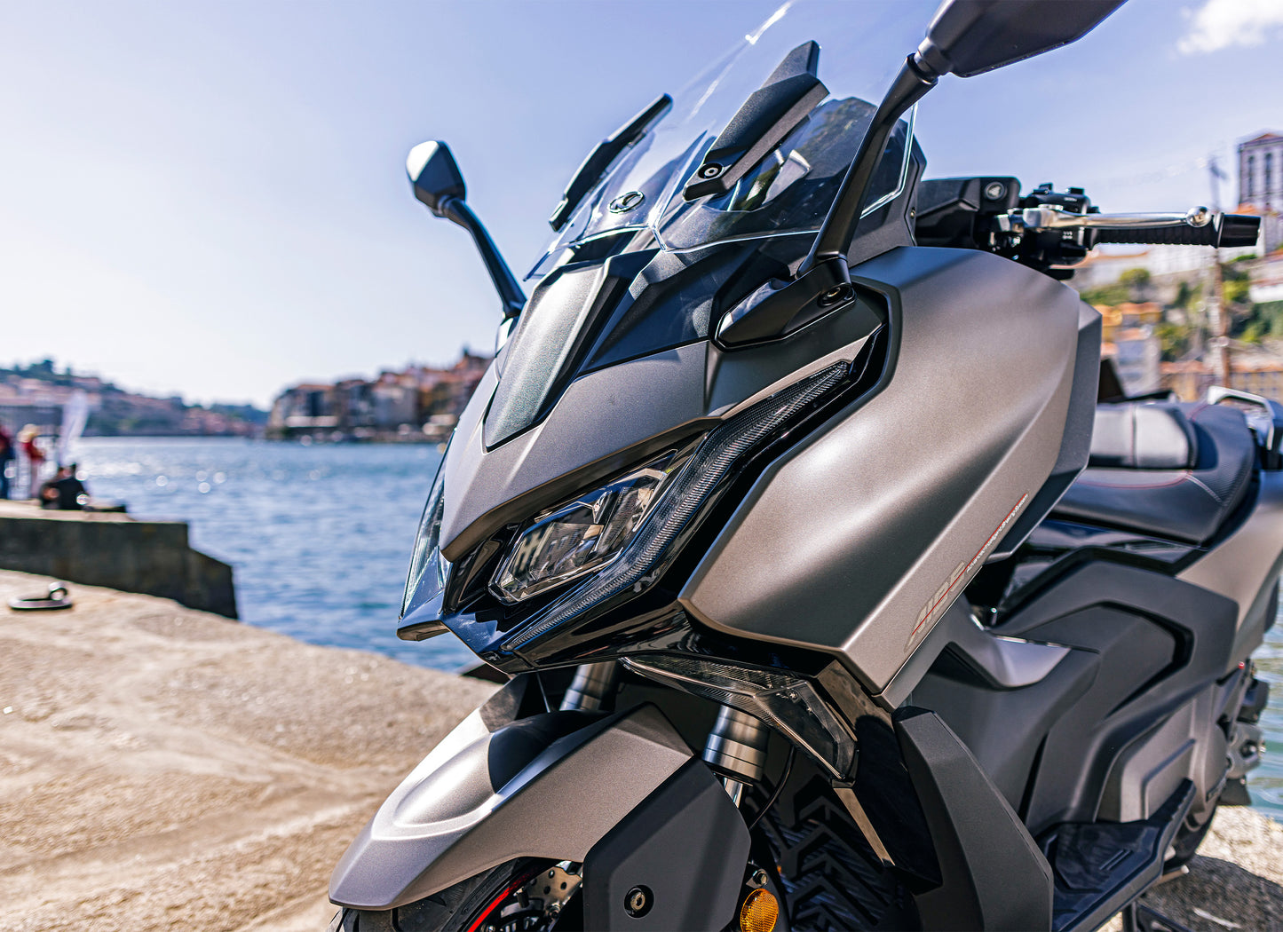 KYMCO AK550 PREMIUM