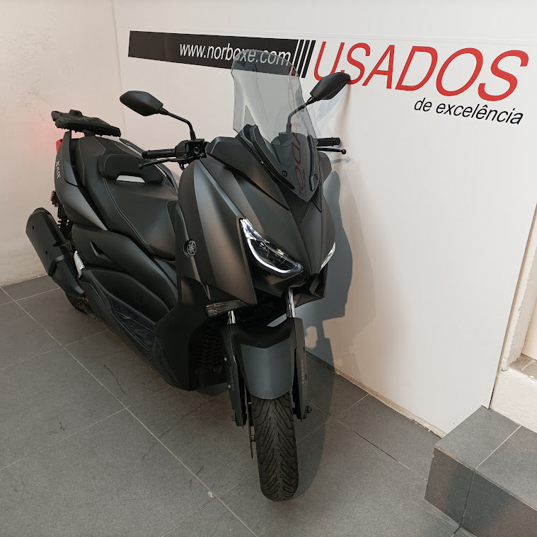 Yamaha XMAX 300