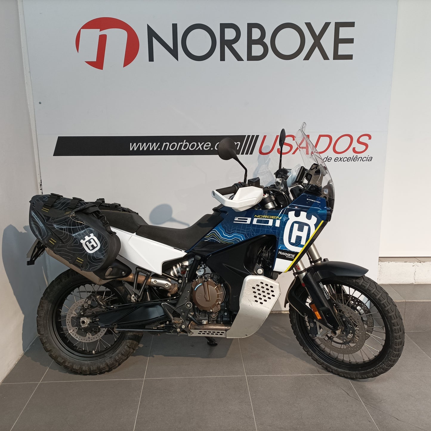 Husqvarna Norden 901 Expedition