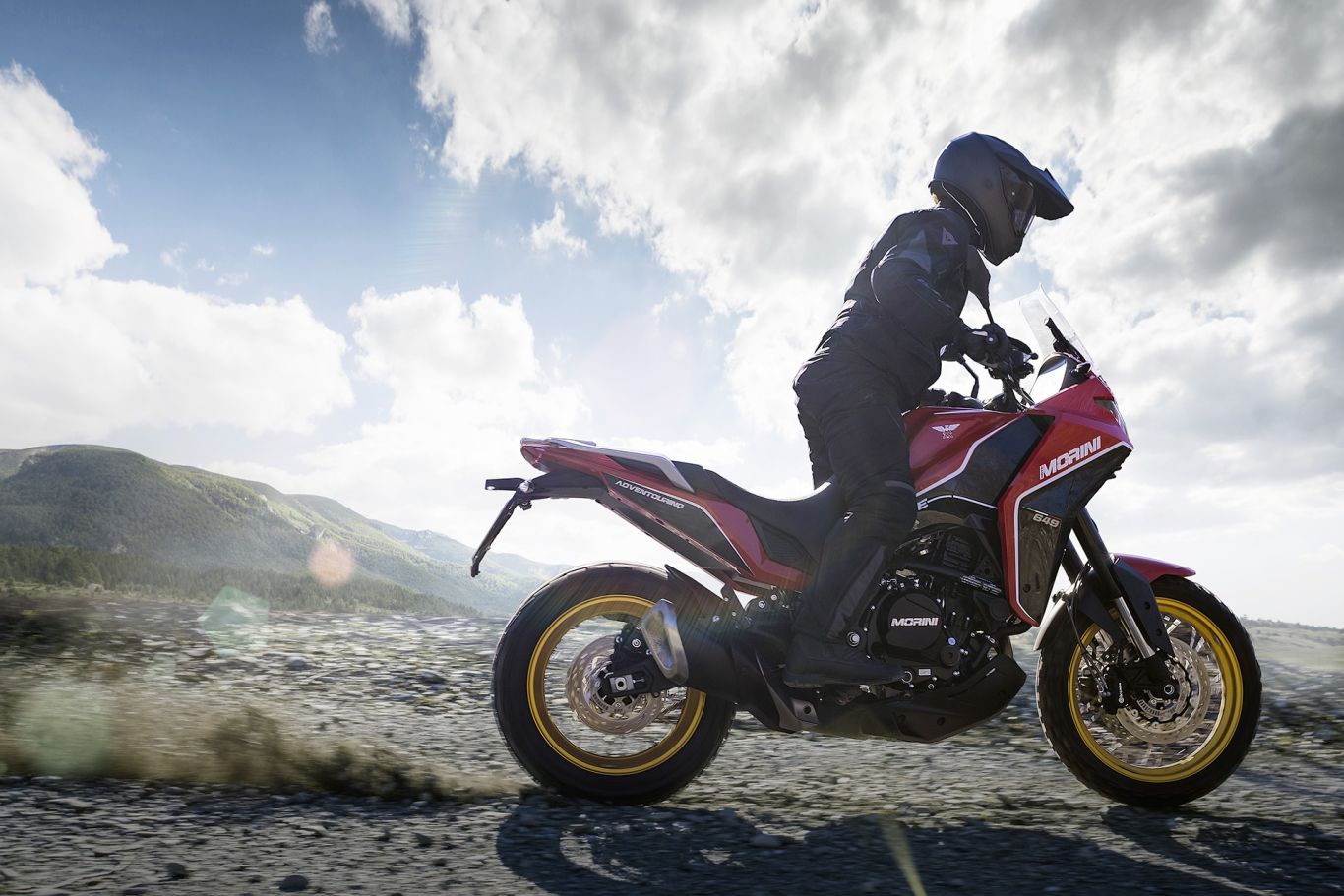 Moto Morini X-Cape 649 (Versão Gold)