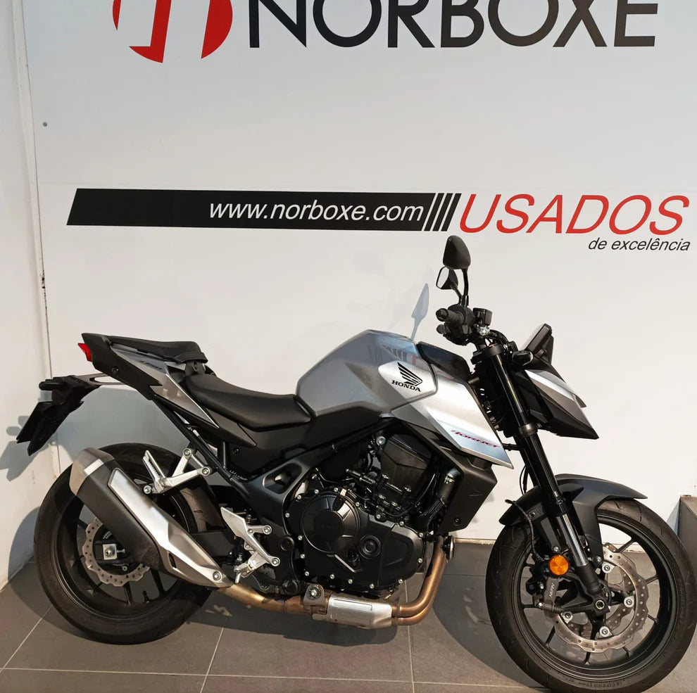 Honda CB750 HORNET