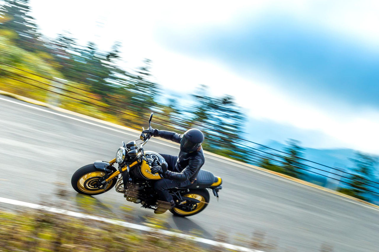 KAWASAKI Z900 RS Edição Especial