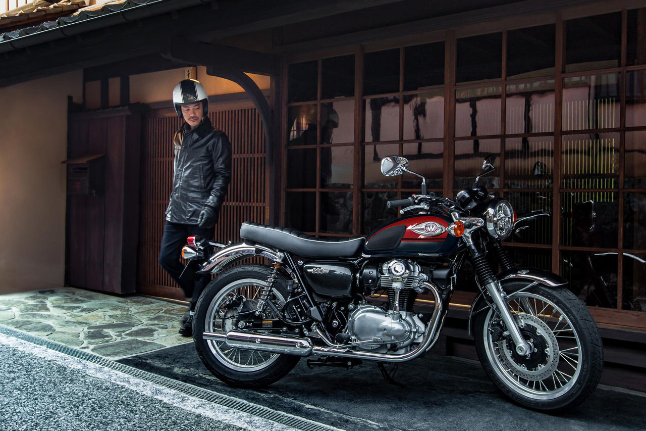 KAWASAKI W800