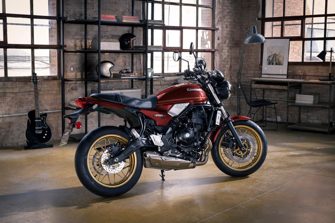 KAWASAKI Z650 RS Edição Especial