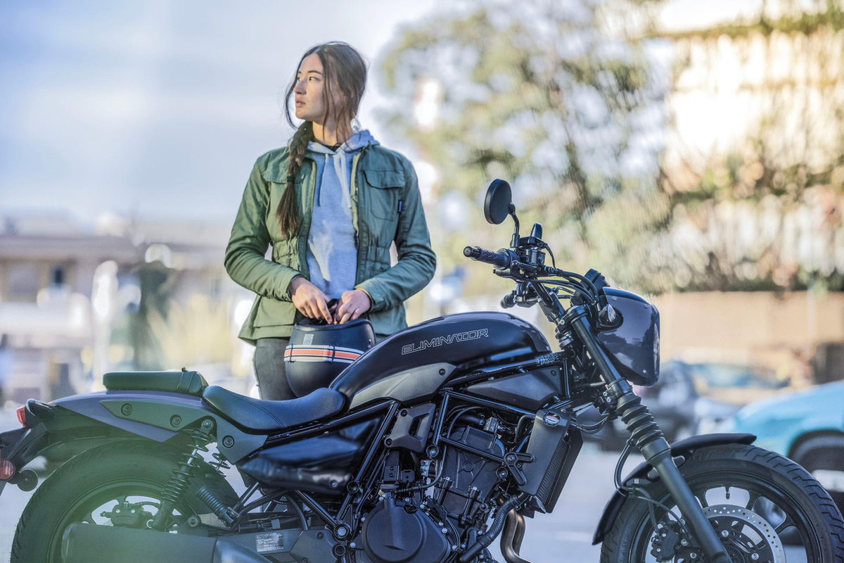 KAWASAKI Eliminator 500 SE