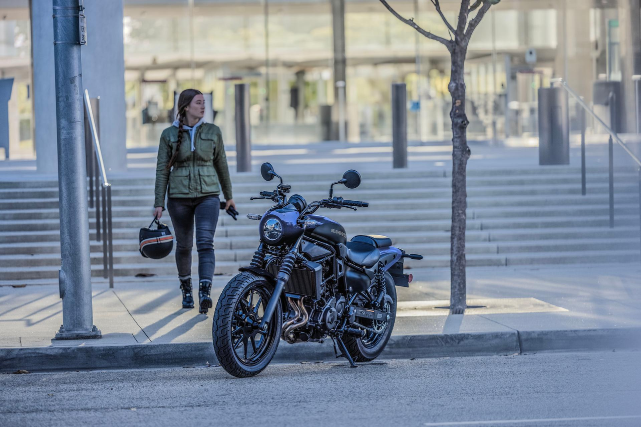 KAWASAKI Eliminator 500 SE