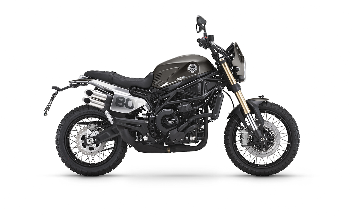 Benelli Leoncino 800 Trail