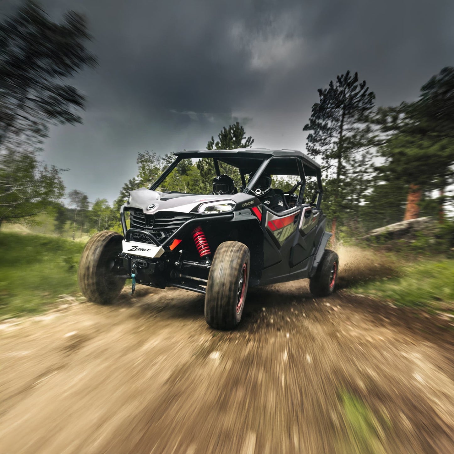 CFMOTO ZFORCE 950 SPORT 4