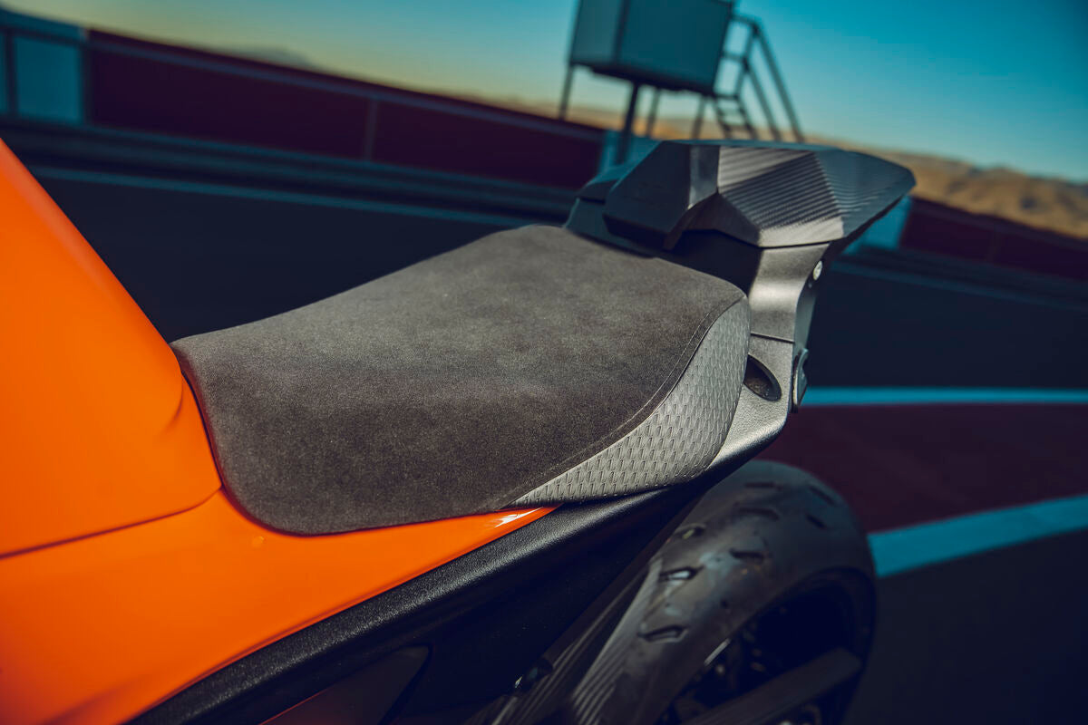 KTM Duke 1390 Super Duke R EVO