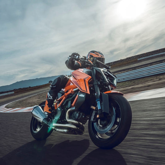 KTM Duke 1390 Super Duke R EVO