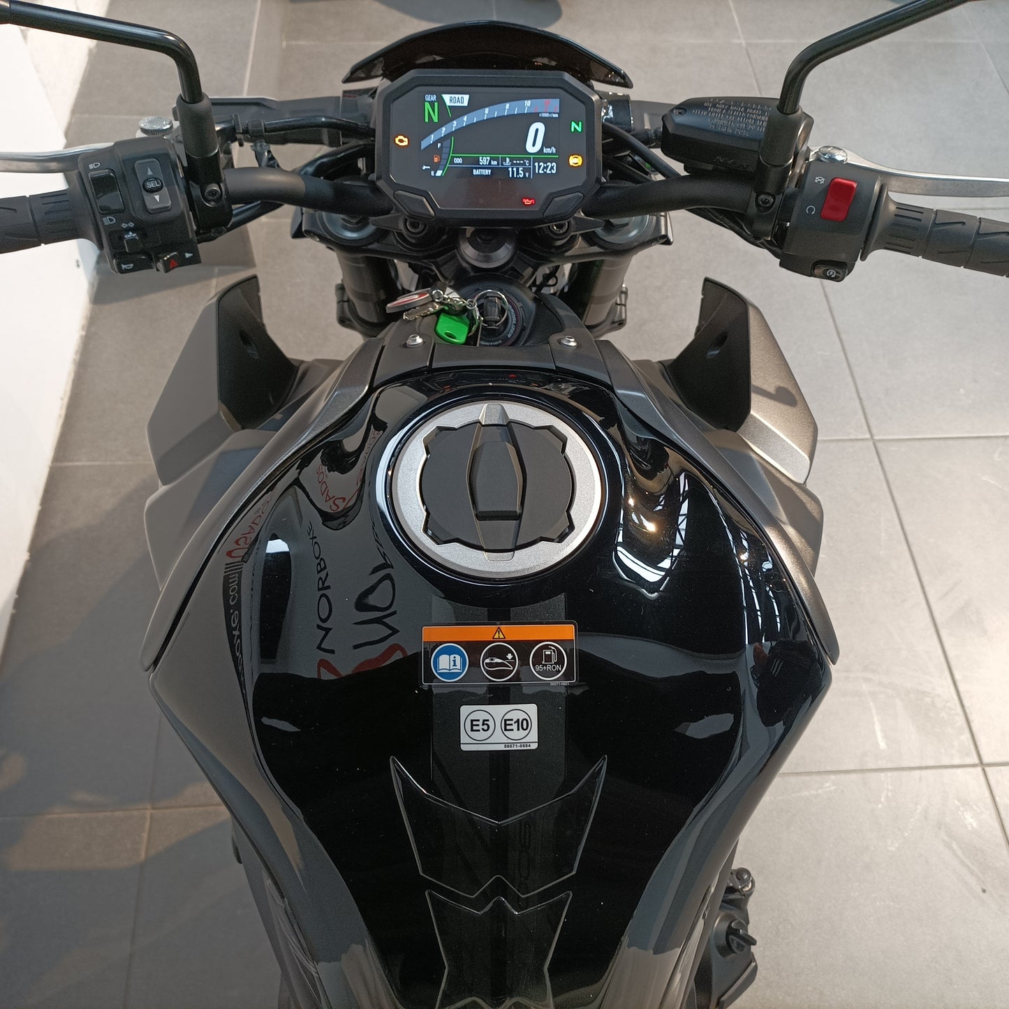 Kawasaki Z 900 Moto de Serviço