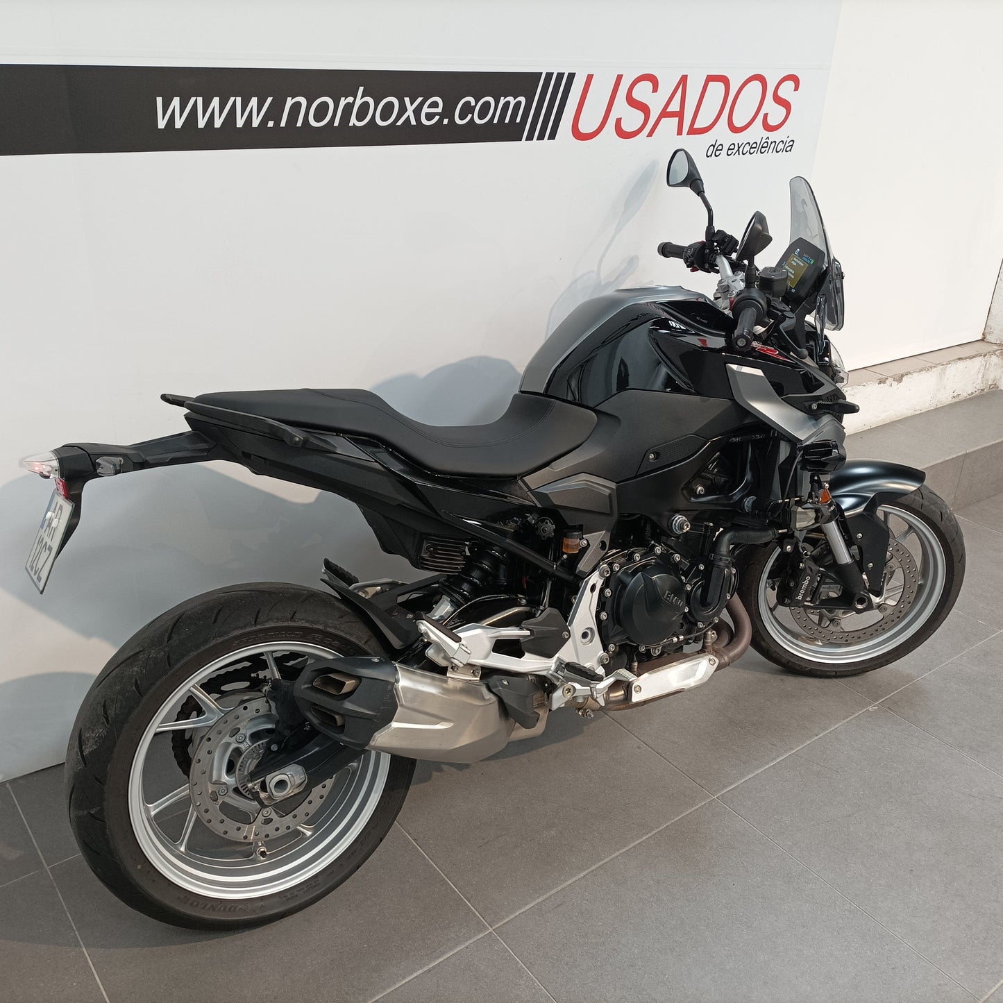 BMW F 900 R