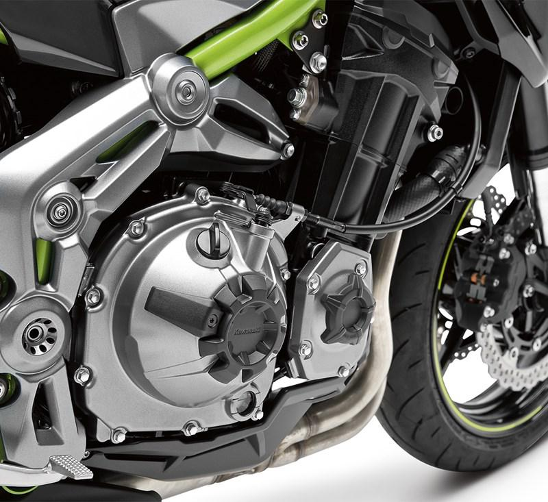 Kawasaki : Tampas de protecção do Motor da Z900/Z900 SE (2025/6)