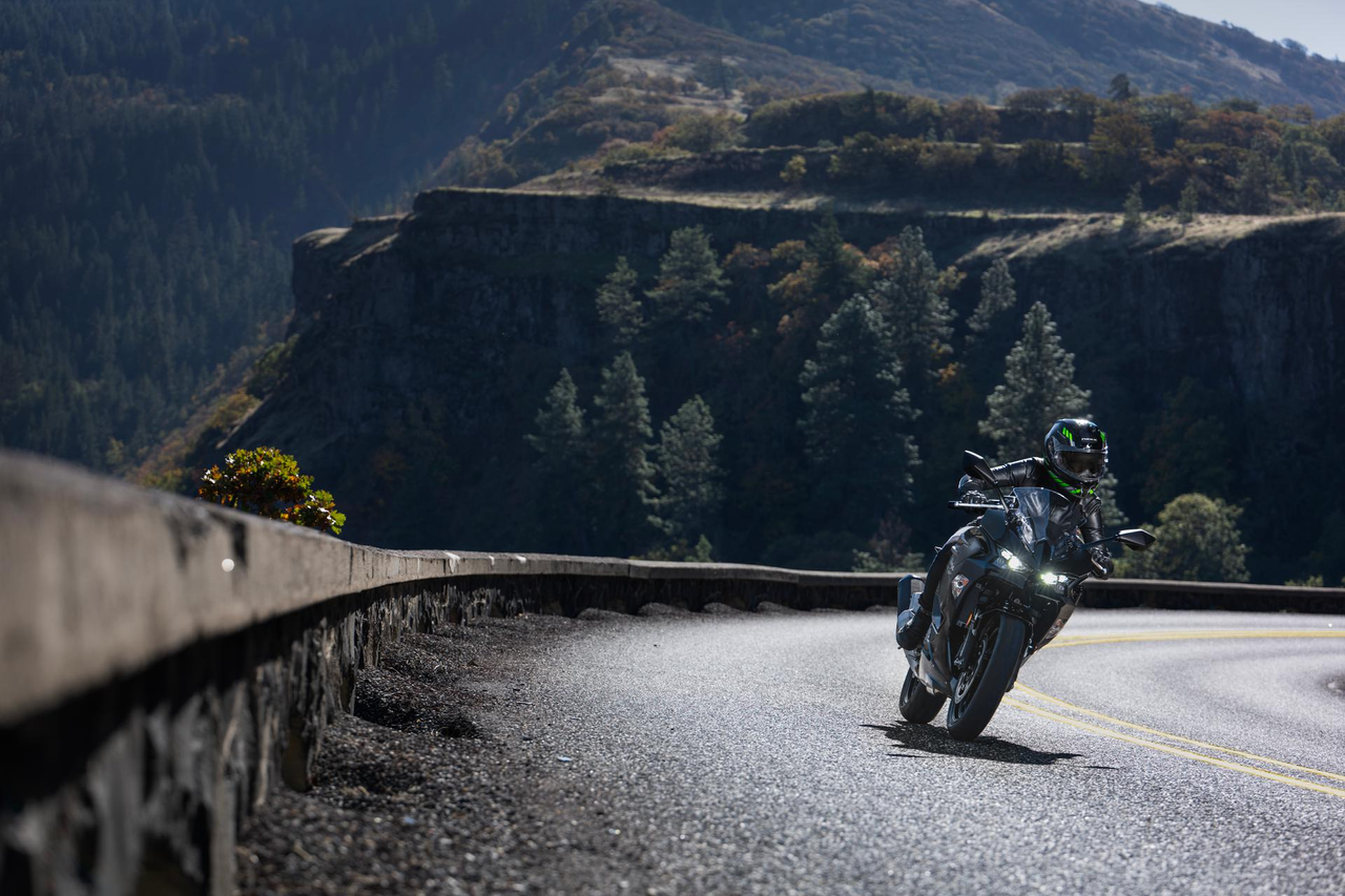 KAWASAKI Ninja 500