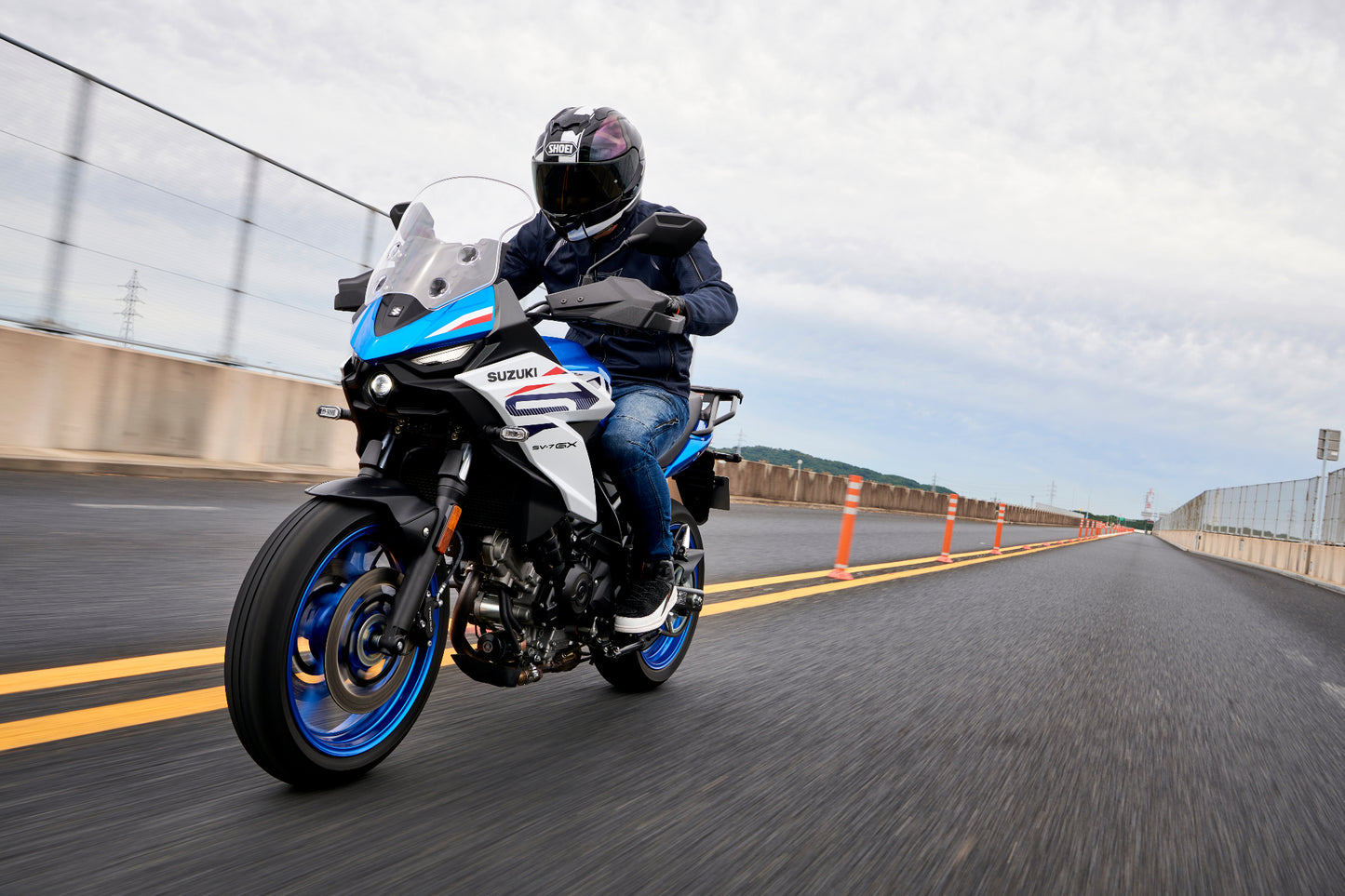 Suzuki SV-7 GX