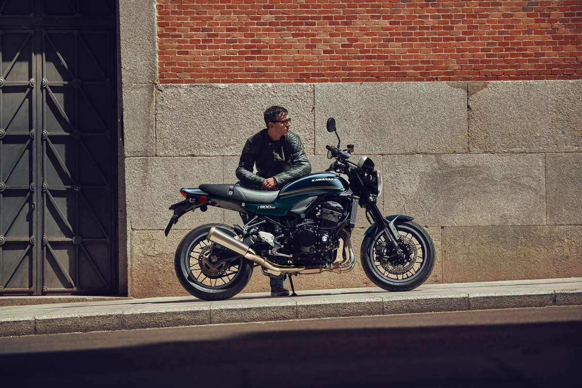 KAWASAKI Z900 RS